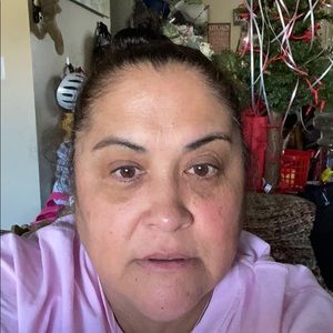 Meet your Posher, Lydia